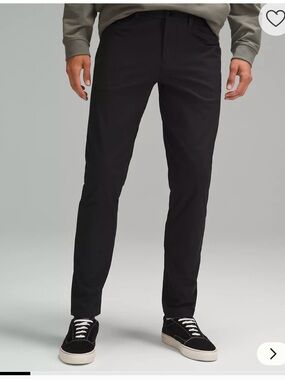 Lululemon ABC Slim-Fit 5 Pocket Pant Warpstreme in Black Size 30